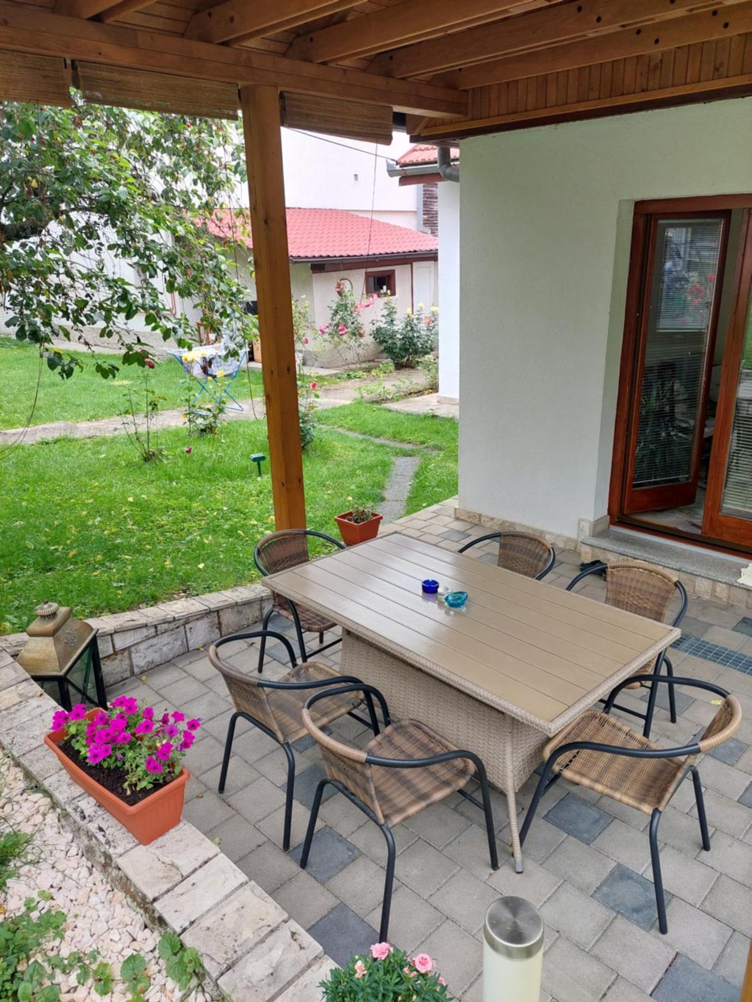 Apartment Honey Free Parking Saraievo Exterior foto